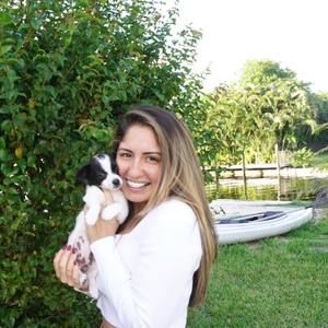 Meet your Posher, Daniela